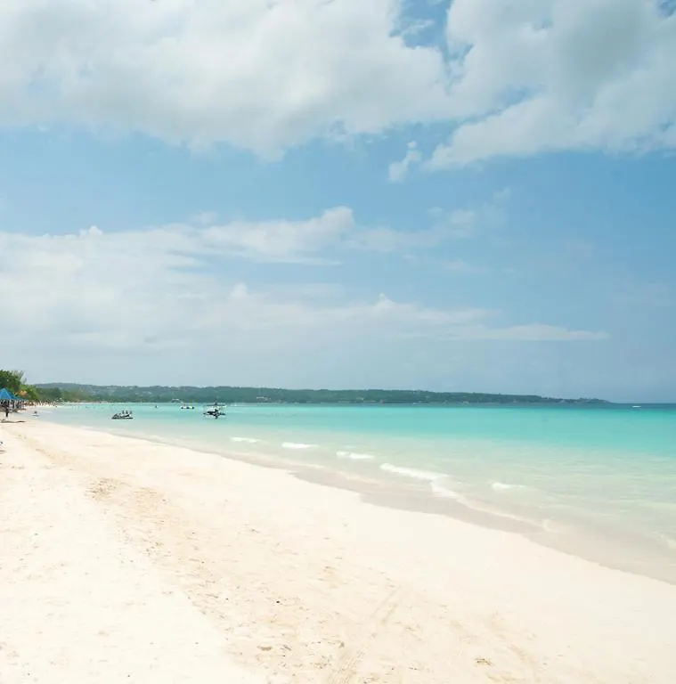 Negril Palms Hotel